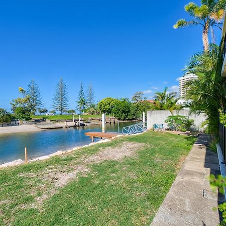 غولد كوست Broadwater Canal Frontage-Runaway Bay-Boat Ramp المظهر الخارجي الصورة